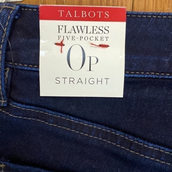 NWT Talbots flawless five pocket jeans woman’s size 0 p straight leg blue jeans - Picture 11 of 11